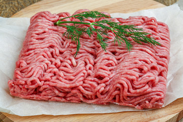Raw minced beaf