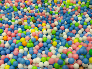 ボールプール