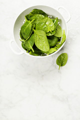 raw fresh spinach