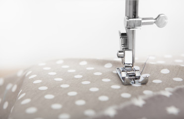 Nähmaschine nähen