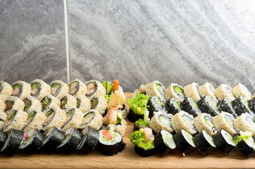 Sushi © Filip Olejowski