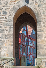 Fototapeta na wymiar Turmdurchgang in der Walpurgiskirche in der Altstadt von Alsfeld, Hessen