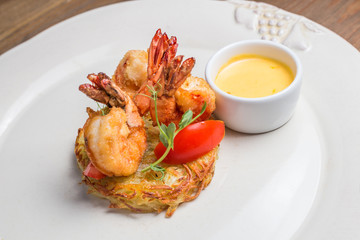 roasted shrimps with potato