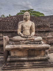Fototapeta premium Buddha in un tempio di Polonnaruwa, Sri Lanka