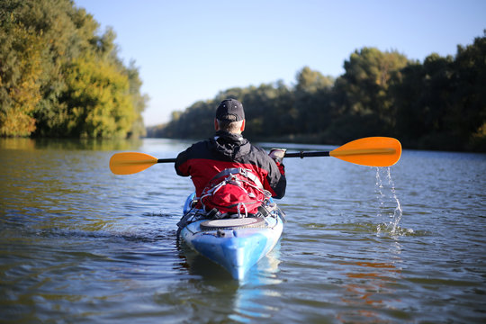 Kayaking the Colorado River (Between Lees Ferry and Glen Canyon Dam)