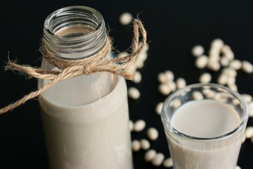 white kidney bean with milk