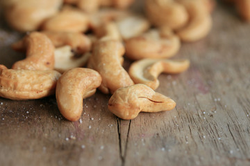 cashew nuts with salt