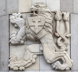 Барельеф герба Чехословацкой Республики на...