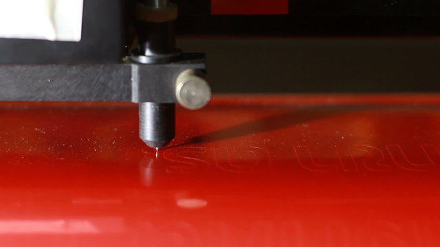 Sticker machines, cutting sticker.