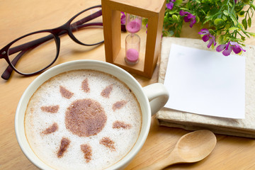 latte art coffee in sun design with papernote