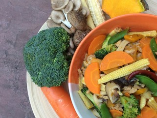 ×Mix vegetables fried with soy protein