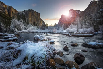 Fotobehang Valley View, Yosemite Natioal Park © srongkrod