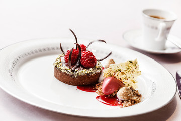 chocolate cake with raspberries