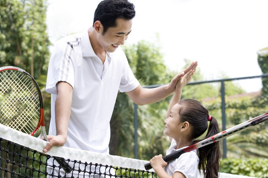 A tennis net