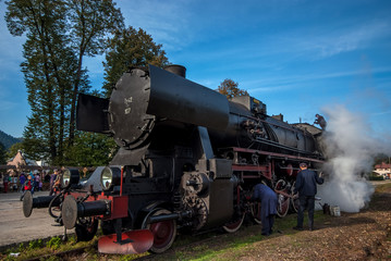 Kolej retro ,parowóz  na trasie Muszyna Zdrój Krynica-Zdrój ,małopolska,Polska © Adam Olszowski