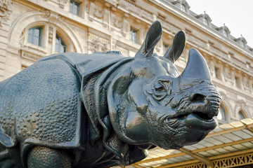 Fototapeta premium Rhino sculpture in front of the Musee d'Orsay museum in Paris, France