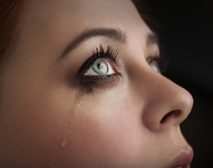 beauty girl cry