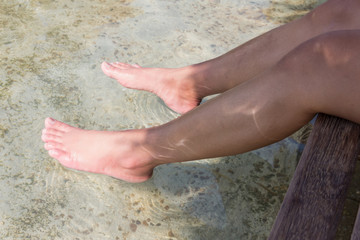 spa soaking legs in hotwafer tub