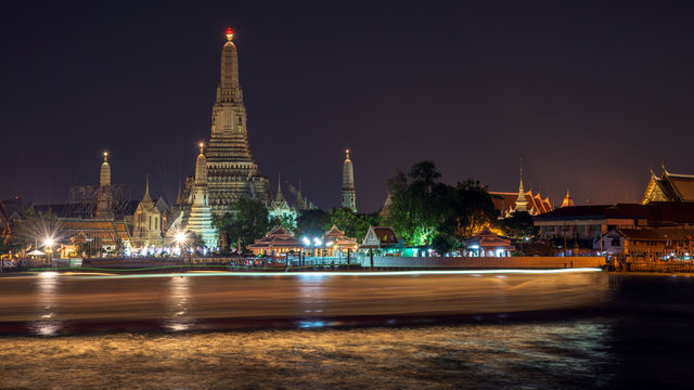 Wat Arun, Temple of Dawn in Bangkok