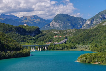 Cavazzo-See - Lago di Cavazzo 04