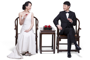Obraz premium Elegant couple having tea