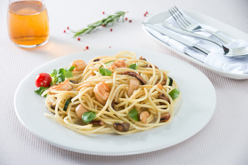 italian spaghetti with seafood