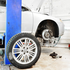 Image of a car repair garage