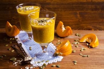 Smoothies pumpkin and oatmeal
