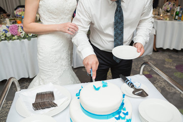 Fototapeta premium white multi level wedding cake
