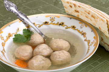 Chicken soup with Kneidlach (Matzah bolls)