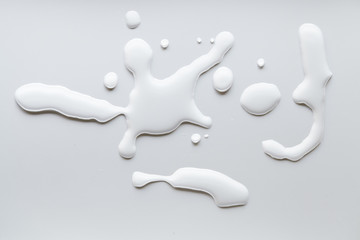 Obraz premium milk splash drops