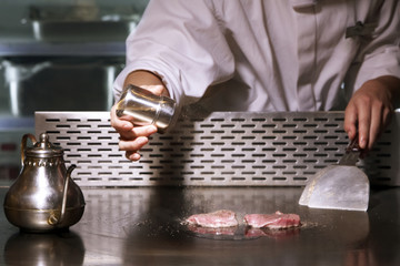 Chief cooking teppanyaki