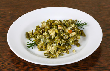 Roast green beans with egg