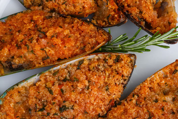 Baked mussels
