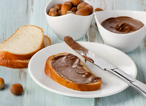 Bread With Chocolate Cream