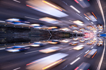 Autobahn abstrakt
