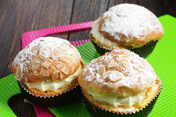 Tea cake with whipped cream