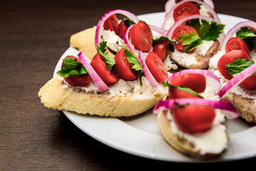 bruschetta with tomatoes