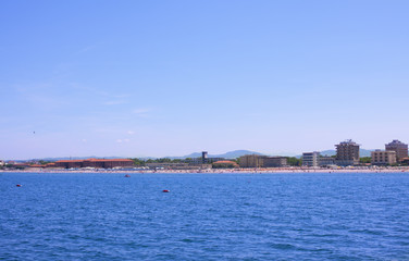 Fototapeta premium View from the sea to the coastline