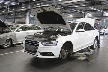 Obraz premium Auto mechanic