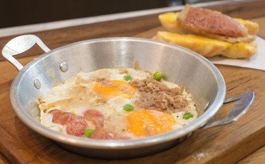 pan-fried egg with toppings