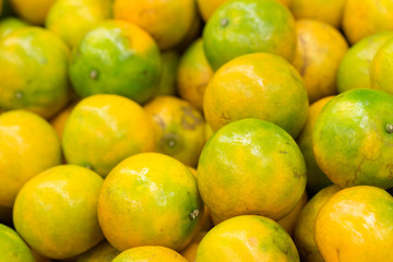 Bunch of fresh mandarin oranges