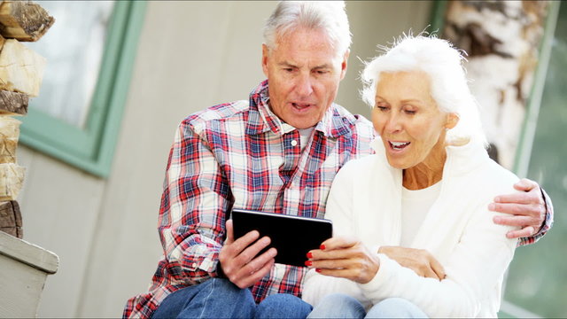 Aspen American USA Caucasian tablet internet computer seniors
