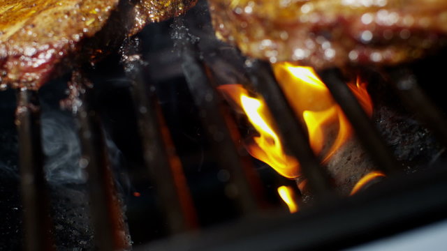 Flame Grilling Fresh T-Bone Beef Steak Diet Living Protein Modern Appliance 