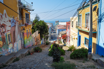 Fototapeta na wymiar Some narrow street in Valparaiso, Chile