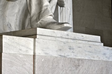 Foot of the Lincoln memorial