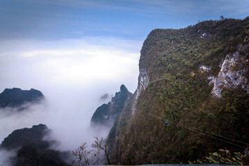 Fototapeta na wymiar Tian Men Mountains in Zhangjiajie