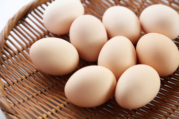 産みたての卵