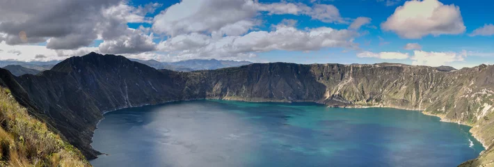 Poster Quilotoa Crater Lake, Ecuador © brizardh
