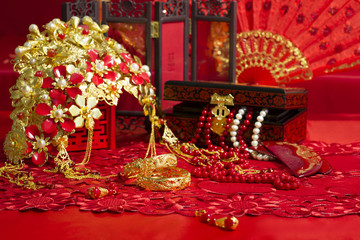 Traditional Chinese wedding elements